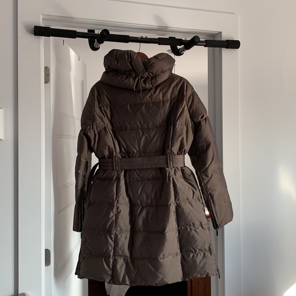 ZARA | Woman Down Puffer Anorak - Picture 3 of 3